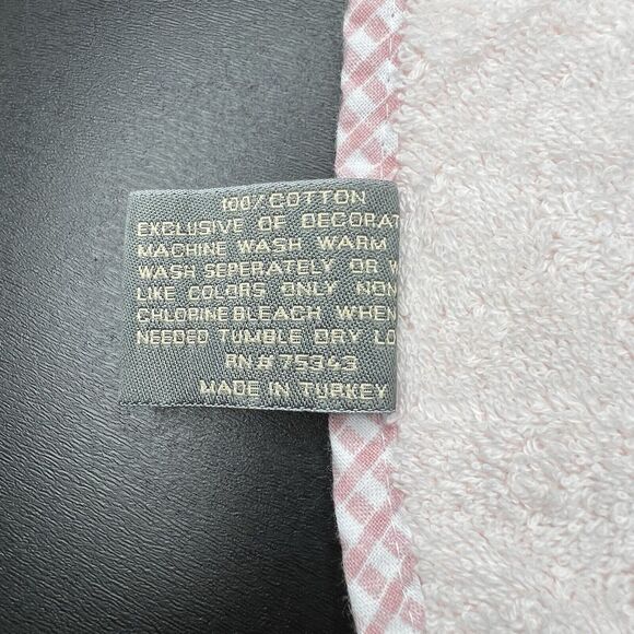 Akova Embroidered Floral Purple Pink 2 Pc Towel Set 100% Cotton Vintage Cottage - Picture 9 of 9